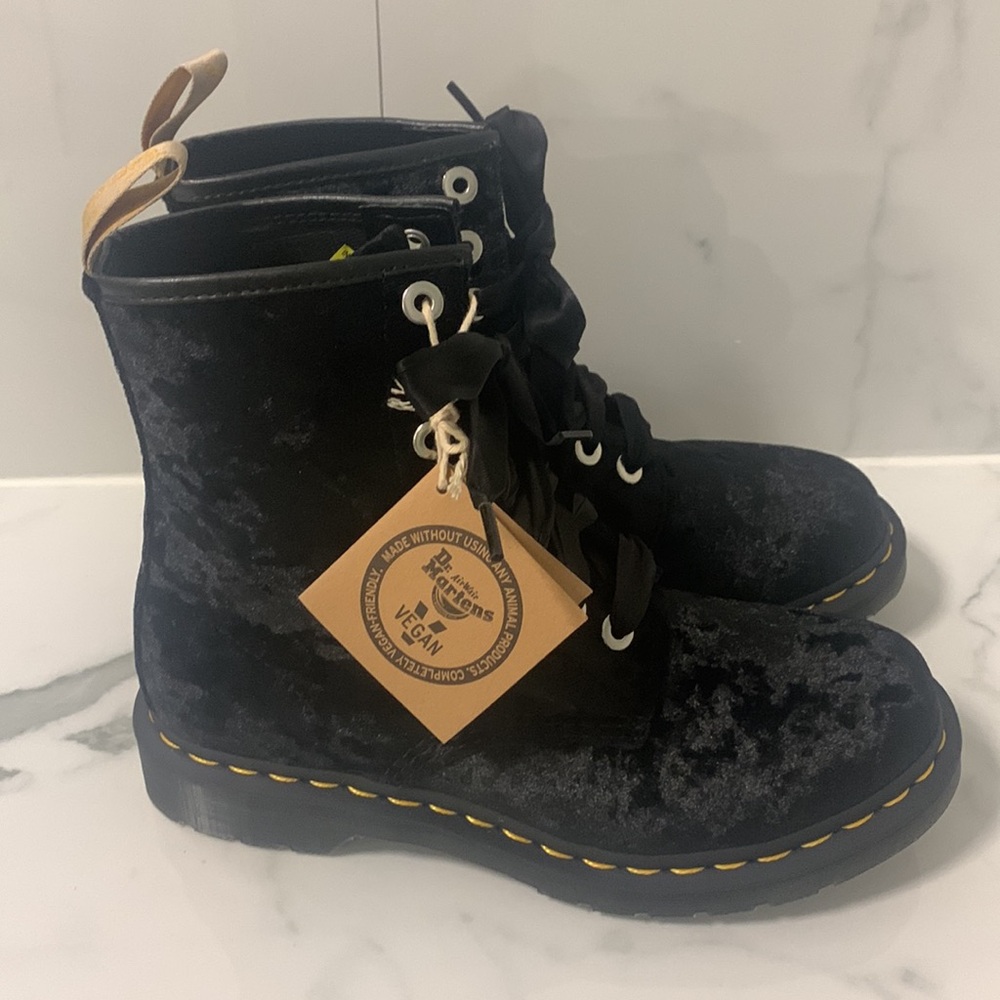 Dr. Martens Crushed Velvet Combat Boots Size 8